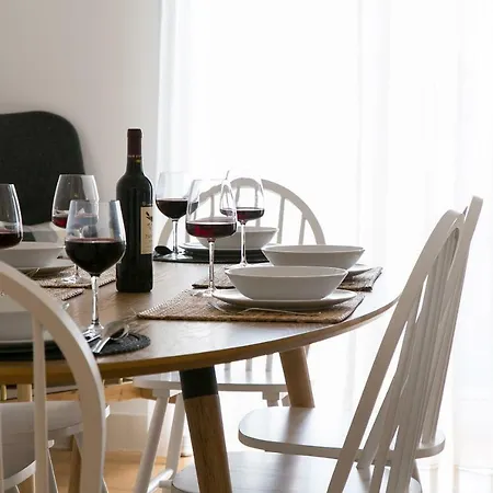 Altido Elegant Deluxe & Altido Luxurious 3-bedroom Apt With Terrace In Intendente Apartment *