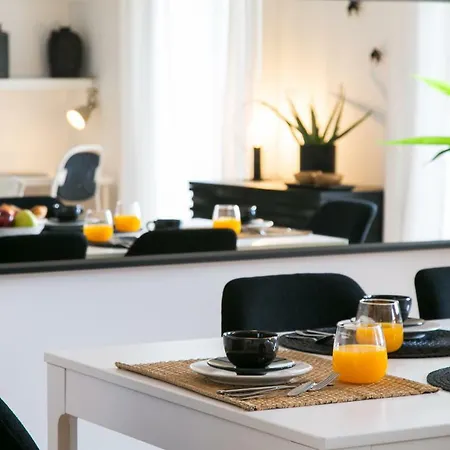 Appartamento Altido Elegant Deluxe & Altido Luxurious 3-bedroom Apt With Terrace In Intendente Lisbona