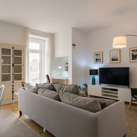 Altido Elegant Deluxe & Altido Luxurious 3-bedroom Apt With Terrace In Intendente Appartamento Lisbona
