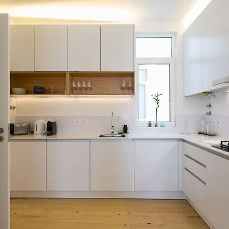 Altido Elegant Deluxe & Altido Luxurious 3-bedroom Apt With Terrace In Intendente Appartamento